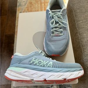 Hoka, Women’s Bondi 7, Size 8D